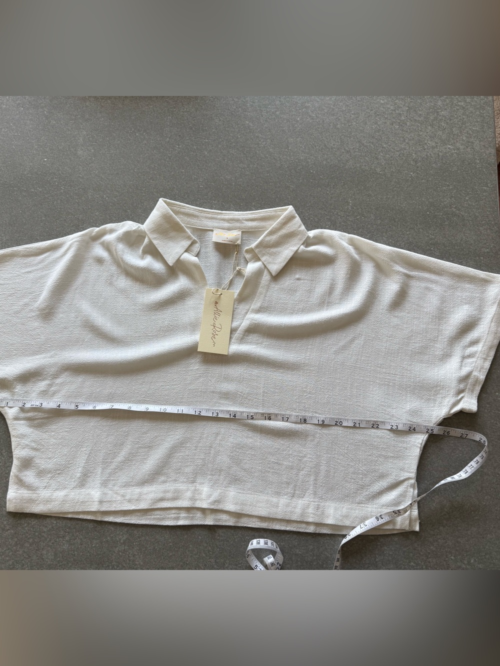 NWT Allie Rose Ivory Linen Blend Collared Crop Top Size Small - Picture 6 of 11